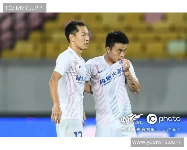 北京足球队在杯赛积分榜中以68分稳居第一名,争冠形势乐观 北京足球队在杯赛积分榜中以68分稳居第一名,争冠形势乐观